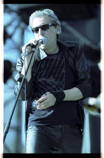 Fete_Huma_2004_Sept_2004_169_Bashung.jpg