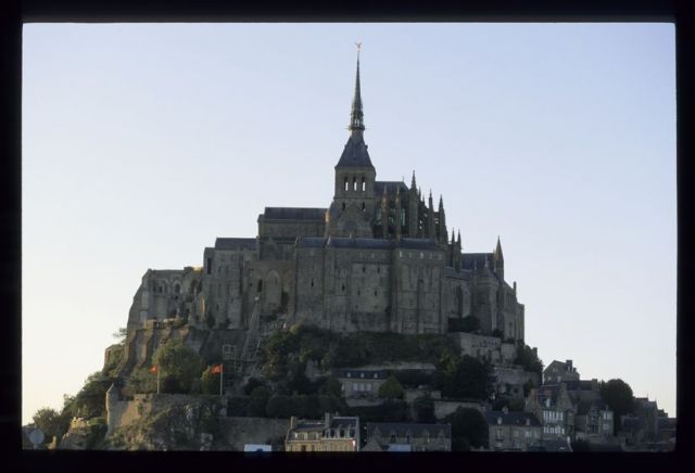 Bretagne_1997_035_MontStMichel.jpg